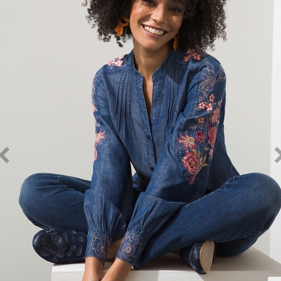 Chico's Tops - Chicos The Touch of Cool Tencel Floral Embroidered Chambray Shirt Size 2.5 US 14